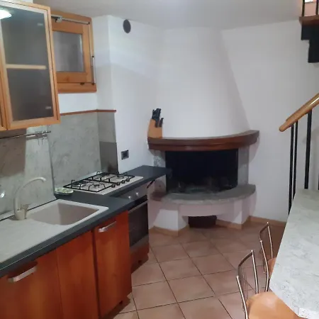 La Torretta Di Pesce Apartment *