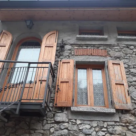 La Torretta Di Pesce Apartment *